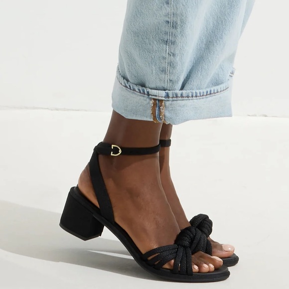 Rothy's Shoes - NWT Rothy’s The Knot Sandal in Black - Size 11
